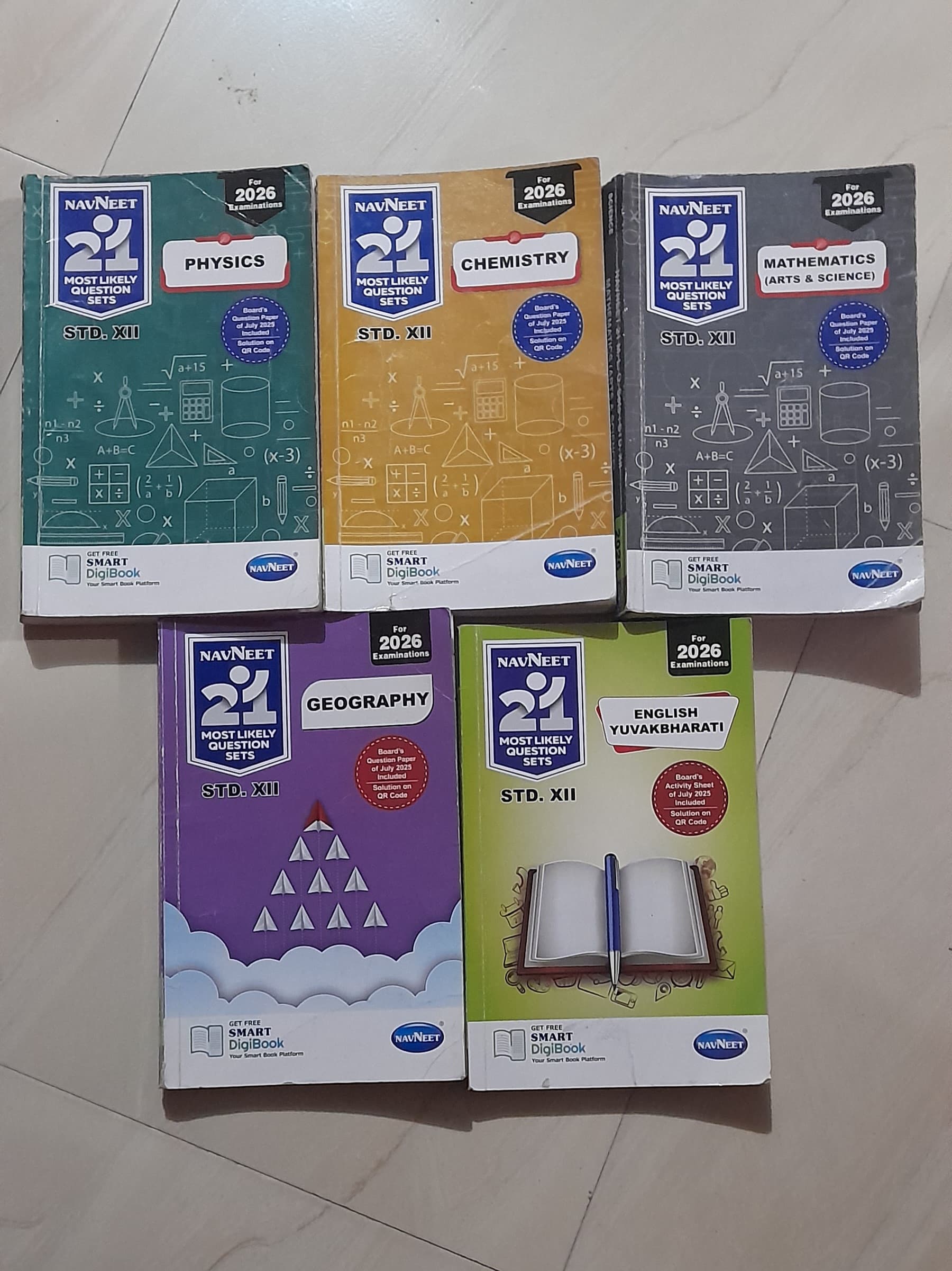 Navneet Apekshit 2026 HSC Science Books | Excellent Condition | Latest Edition
